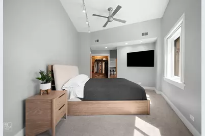 3325 N Lincoln Avenue #302, Chicago, IL 60657 - Photo 21