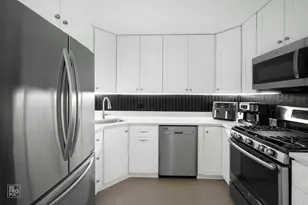 3325 N Lincoln Ave, Chicago, IL 60657 - Photo 5