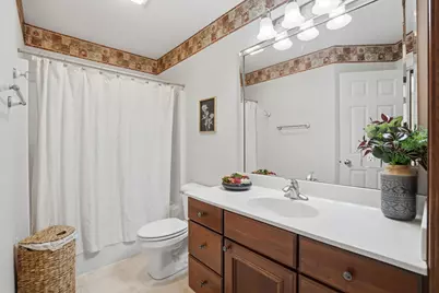 27018 Glynns Creek Court, Eldridge, IA 52748 - Photo 17