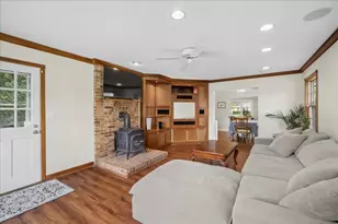 1317 Knollwood Rd, Deerfield, IL 60015 - Photo 11