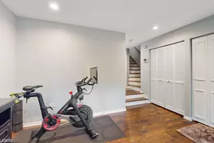1523 W Henderson St, Chicago, IL 60657 - Photo 21