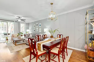 1523 W Henderson St, Chicago, IL 60657 - Photo 9