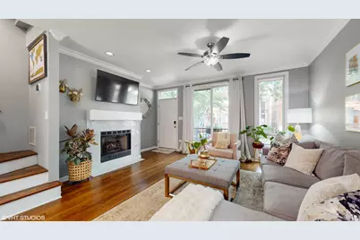 1523 W Henderson Street #E, Chicago, IL 60657 - Photo 5