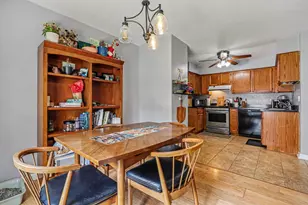 2S750 Grove Ln, Warrenville, IL 60555 - Photo 9