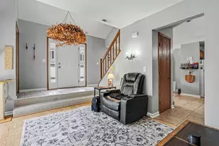 2S750 Grove Ln, Warrenville, IL 60555 - Photo 7