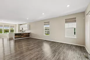 2370 Southwind Blvd, South Elgin, IL 60177 - Photo 5