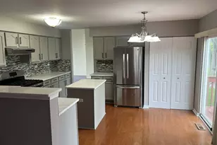 437 S Orchard Dr, Bolingbrook, IL 60440 - Photo 7