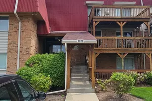 1870 Tall Oaks Dr, Aurora, IL 60505 - Photo 1