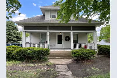 521 S Central Street, Gilman, IL 60938 - Photo 1