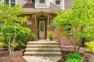 805 S Mitchell Ave, Arlington Heights, IL 60005 - Photo 3