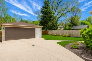 805 S Mitchell Ave, Arlington Heights, IL 60005 - Photo 41