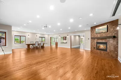 10S060 Clarendon Hills Road, Willowbrook, IL 60527 - Photo 7