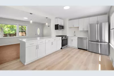 6207 W Eastwood Avenue, Chicago, IL 60630 - Photo 5
