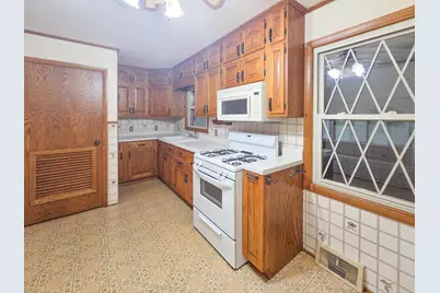 1718 Grace Street, Streator, IL 61364 - Photo 5