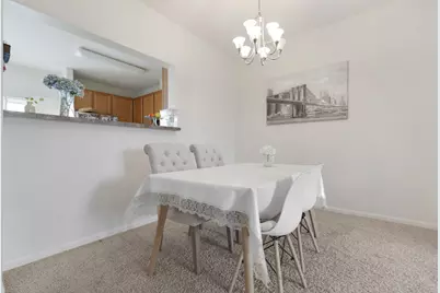726 Hanbury Drive, Des Plaines, IL 60016 - Photo 3