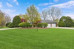 1525 Saratoga Ct, Libertyville, IL 60048 - Photo 75
