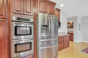 1525 Saratoga Ct, Libertyville, IL 60048 - Photo 31