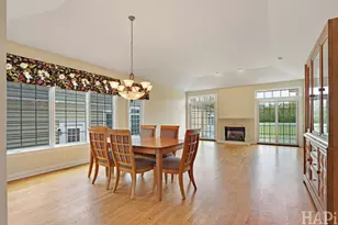 5614 Prairie Ridge Rd, Crystal Lake, IL 60014 - Photo 7
