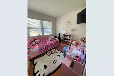 903 Erie Street, Elgin, IL 60123 - Photo 11