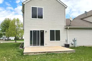 157 W Aldridge Ln, Round Lake, IL 60073 - Photo 21