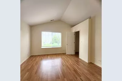157 W Aldridge Lane, Round Lake, IL 60073 - Photo 7