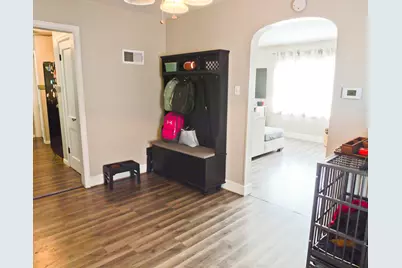 349 N Oakcrest Avenue, Decatur, IL 62522 - Photo 7