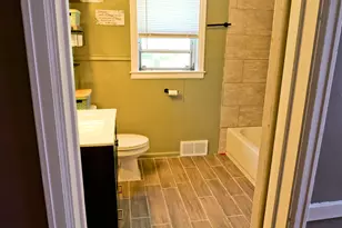 349 N Oakcrest Ave., Decatur, IL 62522 - Photo 11