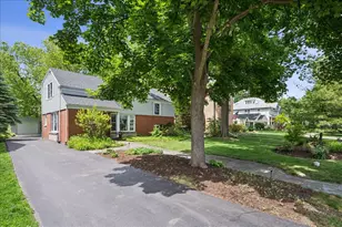 712 Juniper Rd, Glenview, IL 60025 - Photo 29