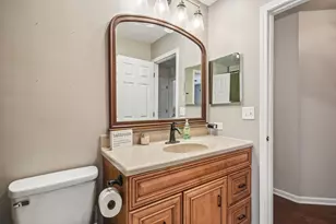 335 Farmhill Cir, Wauconda, IL 60084 - Photo 25