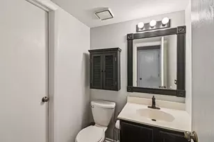 2466 Brunswick Cir, Woodridge, IL 60517 - Photo 13