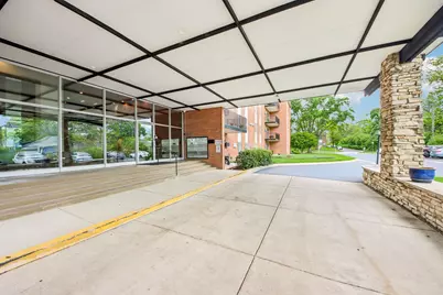 4225 Saratoga Avenue #415B, Downers Grove, IL 60515 - Photo 3