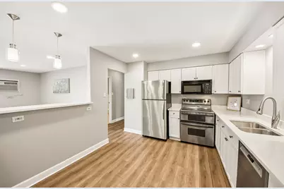 4225 Saratoga Avenue #415B, Downers Grove, IL 60515 - Photo 5