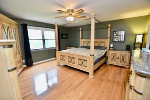 2711 Old Oak Dr, McHenry, IL 60050 - Photo 13