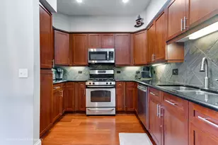 435 W Wood St, Palatine, IL 60067 - Photo 5