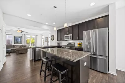 4467 Monroe Court, Naperville, IL 60564 - Photo 9