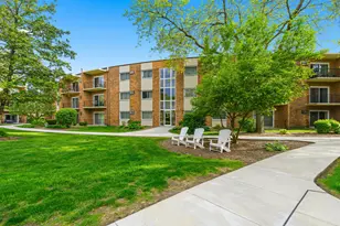 9725 S Keeler Ave, Oak Lawn, IL 60453 - Photo 27