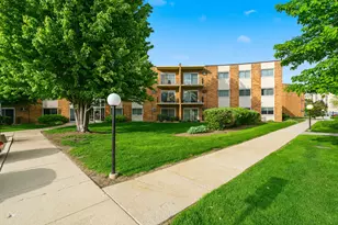 9725 S Keeler Ave, Oak Lawn, IL 60453 - Photo 23