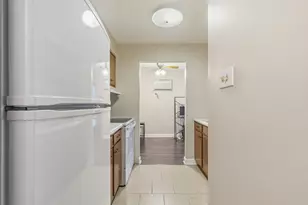 9725 S Keeler Ave, Oak Lawn, IL 60453 - Photo 15