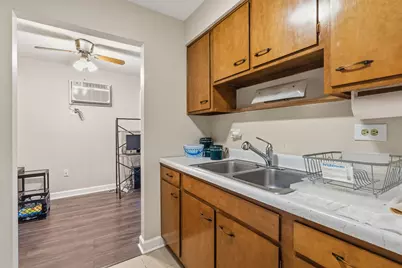 9725 S Keeler Avenue #6-209, Oak Lawn, IL 60453 - Photo 11