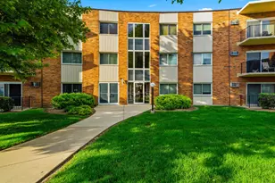9725 S Keeler Ave, Oak Lawn, IL 60453 - Photo 35
