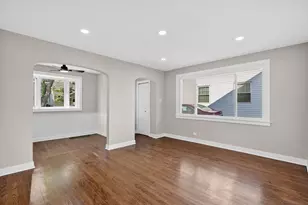 2641 W 89th Pl, Evergreen Park, IL 60805 - Photo 5
