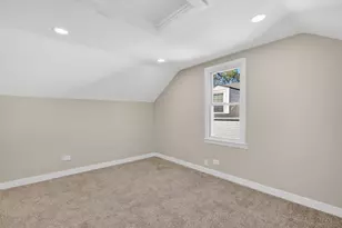 2641 W 89th Pl, Evergreen Park, IL 60805 - Photo 15