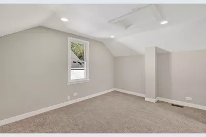 2641 W 89th Place, Evergreen Park, IL 60805 - Photo 17