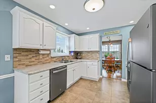 2523 Windward Blvd, Champaign, IL 61821 - Photo 9