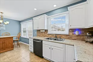 2523 Windward Blvd, Champaign, IL 61821 - Photo 11