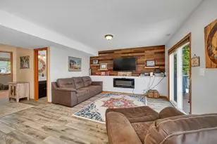 402 Savoy Dr, Shorewood, IL 60404 - Photo 21