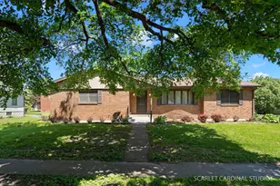 220 E North St, Leland, IL 60531 - Photo 1