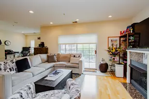 4953 Oakton St, Skokie, IL 60077 - Photo 3