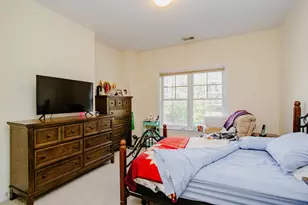 4953 Oakton St, Skokie, IL 60077 - Photo 11