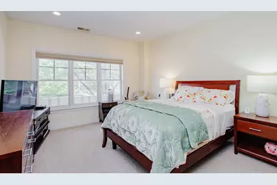 4953 Oakton Street #203, Skokie, IL 60077 - Photo 9
